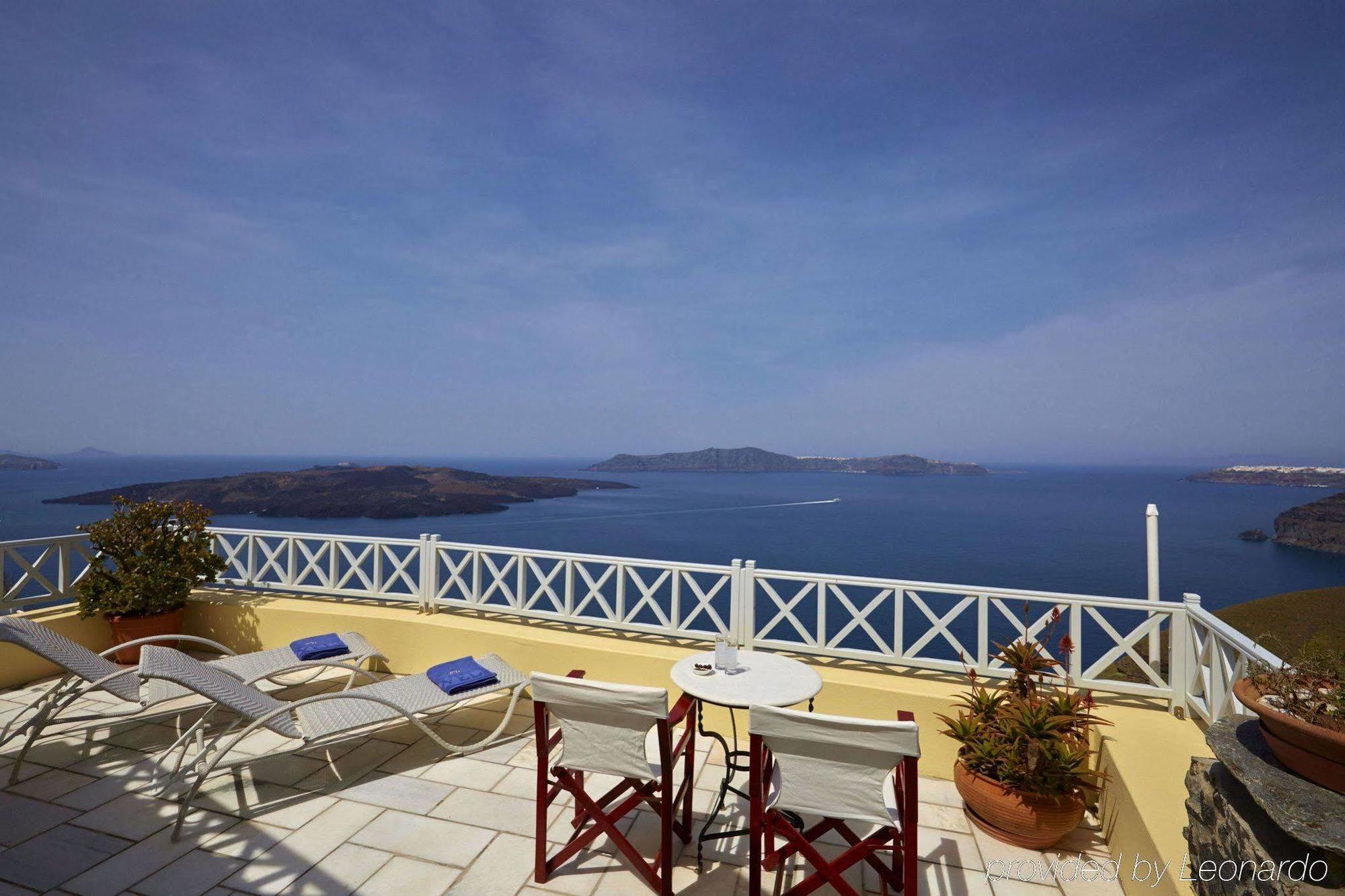 Cori Rigas Suites Fira  Extérieur photo
